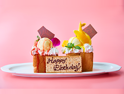 推しへのメッセージが添えられる巨大デザート「ハニトー」