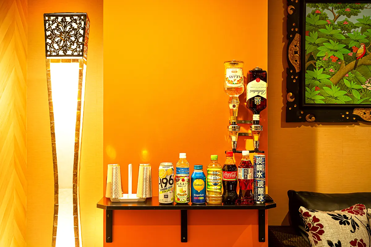 アルコールバー付きバリアンルーム（禁煙ルーム）