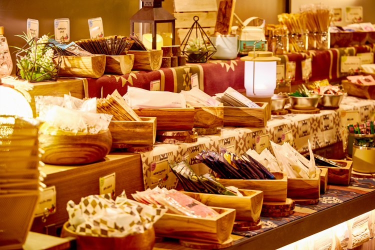 Variety of shampoo and amenities